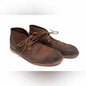 Brown Leather Men’s Chukka Boots - Classic Lace-Up Style